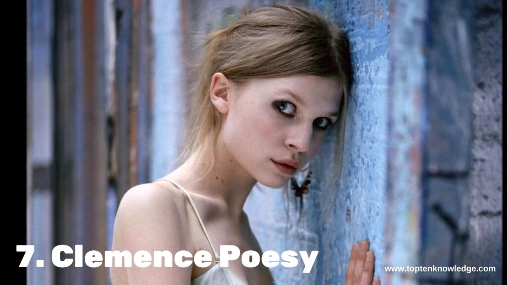 Poesy sexy clemence Clémence Poésy: